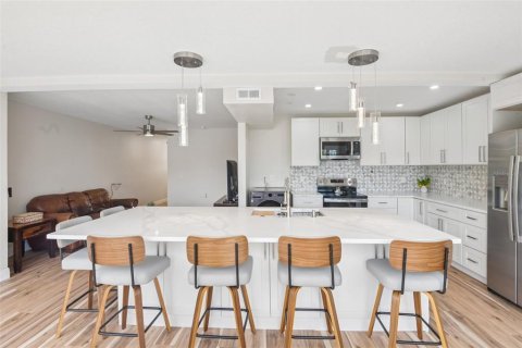 Condominio en venta en Palm Harbor, Florida, 1 dormitorio, 81.29 m2 № 2284856 - foto 9