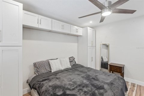 Condominio en venta en Palm Harbor, Florida, 1 dormitorio, 81.29 m2 № 2284856 - foto 16