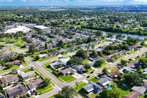 Casa en venta en Orlando, Florida, 3 dormitorios, 127.28 m2 № 1804856 - foto 25