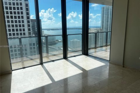 Condo in Miami, Florida, 2 bedrooms  № 1988434 - photo 17