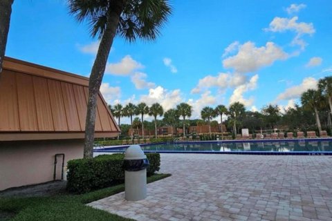 Townhouse in West Palm Beach, Florida 2 bedrooms, 114.83 sq.m. № 2146837 - photo 2