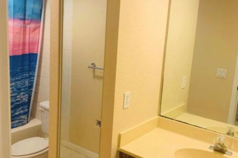 Townhouse in West Palm Beach, Florida 2 bedrooms, 114.83 sq.m. № 2146837 - photo 14