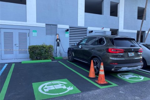 Copropriété à louer à Miami, Floride: 2 chambres, 80.08 m2 № 1947037 - photo 11