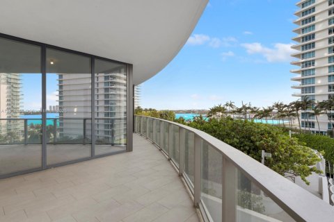 Condominio en venta en Miami Beach, Florida, 2 dormitorios, 128.21 m2 № 1869882 - foto 25