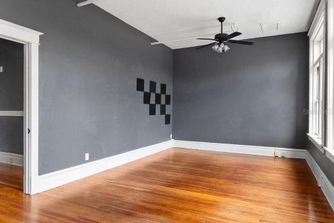 Propiedad comercial en alquiler en DeLand, Florida, 88.26 m2 № 1821165 - foto 6