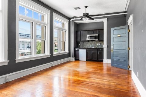 Propiedad comercial en alquiler en DeLand, Florida, 88.26 m2 № 1821165 - foto 7