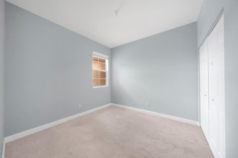 Townhouse in West Palm Beach, Florida 3 bedrooms, 139.26 sq.m. № 2086494 - photo 27