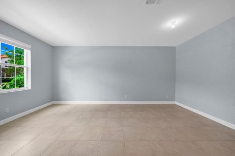 Townhouse in West Palm Beach, Florida 3 bedrooms, 139.26 sq.m. № 2086494 - photo 6