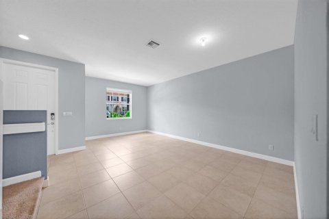 Townhouse in West Palm Beach, Florida 3 bedrooms, 139.26 sq.m. № 2086494 - photo 10