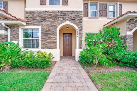 Townhouse in West Palm Beach, Florida 3 bedrooms, 139.26 sq.m. № 2086494 - photo 3