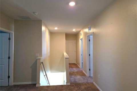 House in Bradenton, Florida 4 bedrooms, 232.72 sq.m. № 2197891 - photo 16