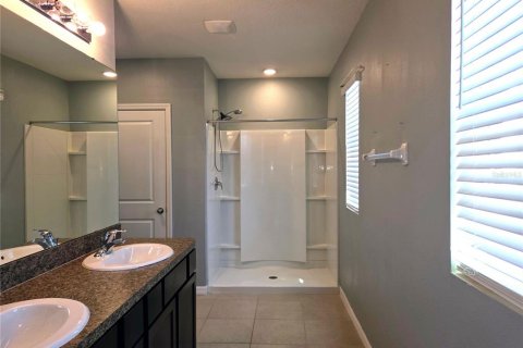 House in Bradenton, Florida 4 bedrooms, 232.72 sq.m. № 2197891 - photo 21