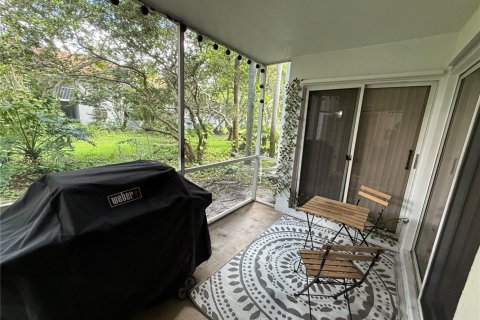 Condo in Plantation, Florida, 2 bedrooms  № 1845439 - photo 20