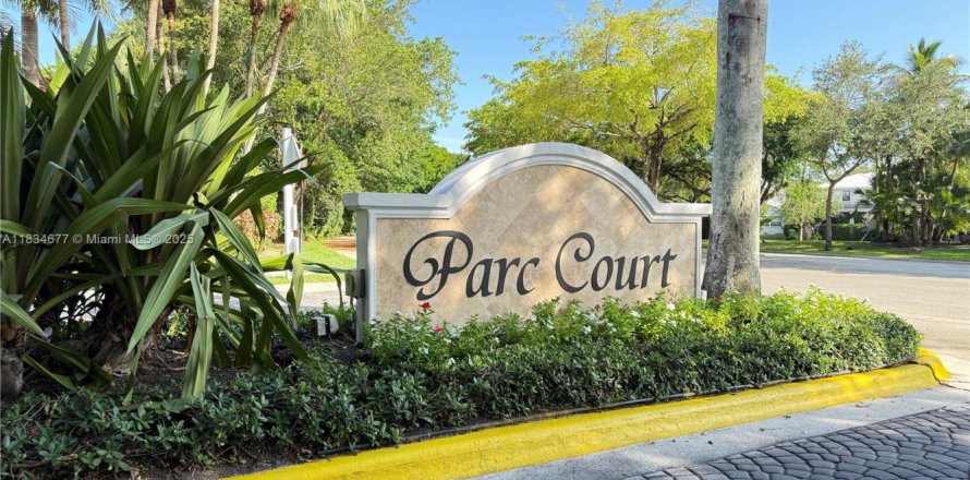 Condo in Plantation, Florida, 2 bedrooms № 1845439