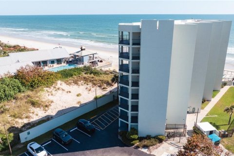 Condo in New Smyrna Beach, Florida, 1 bedroom  № 1648004 - photo 26