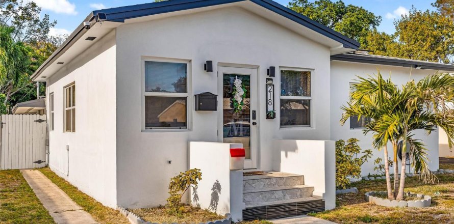 Villa ou maison à Dania Beach, Floride 3 chambres, 104.7 m2 № 2083918