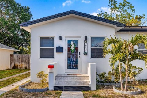Villa ou maison à vendre à Dania Beach, Floride: 3 chambres, 104.7 m2 № 2083918 - photo 2