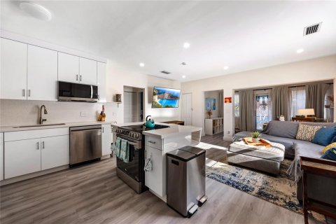 Villa ou maison à vendre à Dania Beach, Floride: 3 chambres, 104.7 m2 № 2083918 - photo 27