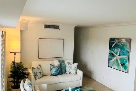Copropriété à vendre à Palm Beach, Floride: 2 chambres, 74.69 m2 № 2439211 - photo 3