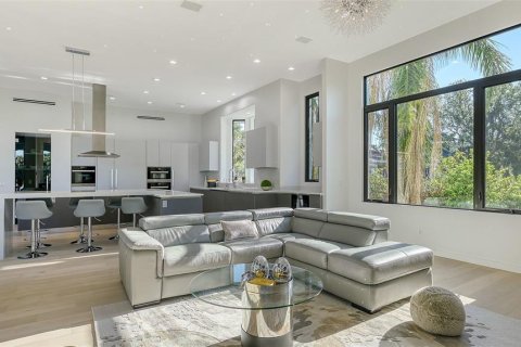 Купить виллу или дом в Сарасота, Флорида 9 комнат, 657.19м2, № 1620364 - фото 22