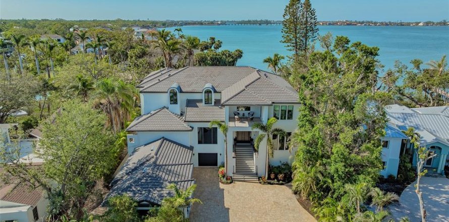 Casa en Sarasota, Florida 4 dormitorios, 657.19 m2 № 1620364