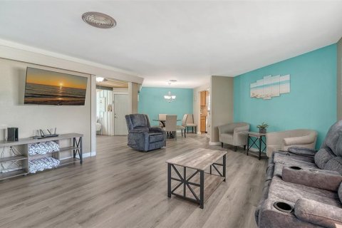 Купить виллу или дом в Сарасота, Флорида 11 комнат, 145.58м2, № 1899345 - фото 6