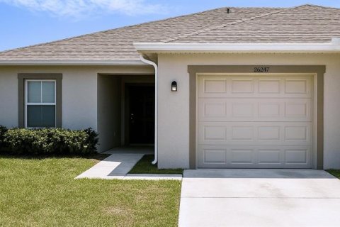 Propiedad comercial en Punta Gorda, Florida 6 dormitorios, 232.07 m2 № 2229847