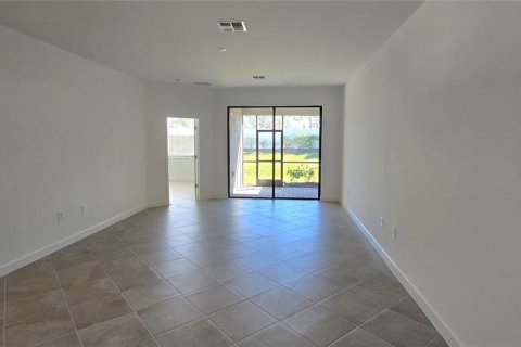 House in Bradenton, Florida 2 bedrooms, 145.39 sq.m. № 1613445 - photo 19