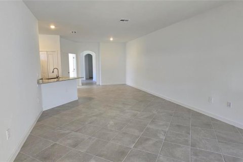 House in Bradenton, Florida 2 bedrooms, 145.39 sq.m. № 1613445 - photo 8