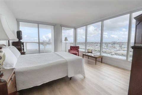 Copropriété à vendre à Miami, Floride: 2 chambres, 158.58 m2 № 1764666 - photo 5