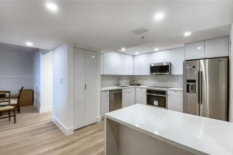 Copropriété à vendre à Miami, Floride: 2 chambres, 158.58 m2 № 1764666 - photo 21