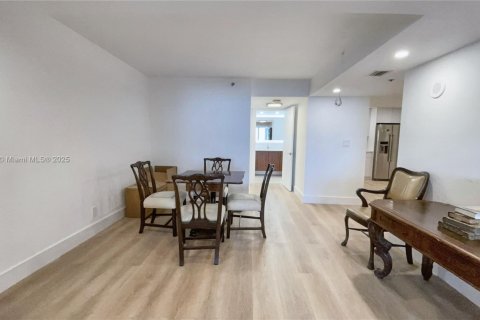Copropriété à vendre à Miami, Floride: 2 chambres, 158.58 m2 № 1764666 - photo 14