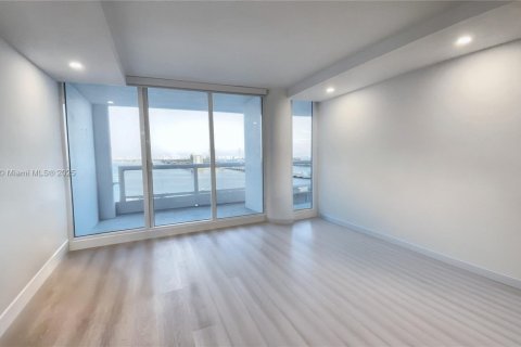 Copropriété à vendre à Miami, Floride: 2 chambres, 158.58 m2 № 1764666 - photo 10
