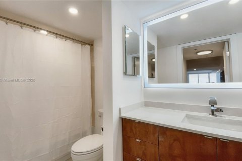 Copropriété à vendre à Miami, Floride: 2 chambres, 158.58 m2 № 1764666 - photo 24