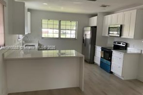 Villa ou maison à vendre à Delray Beach, Floride: 2 chambres, 88.26 m2 № 1968314 - photo 7