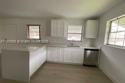 Villa ou maison à vendre à Delray Beach, Floride: 2 chambres, 88.26 m2 № 1968314 - photo 4