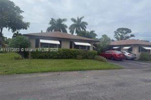 Villa ou maison à vendre à Delray Beach, Floride: 2 chambres, 88.26 m2 № 1968314 - photo 14