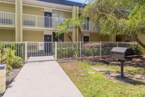 Condo in Tampa, Florida, 1 bedroom  № 1793877 - photo 20