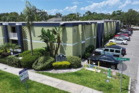 Condo in Tampa, Florida, 1 bedroom  № 1793877 - photo 23