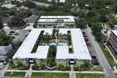 Condo in Tampa, Florida, 1 bedroom  № 1793877 - photo 26