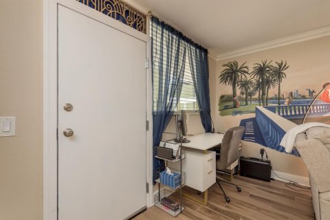 Condo in Tampa, Florida, 1 bedroom  № 1793877 - photo 6