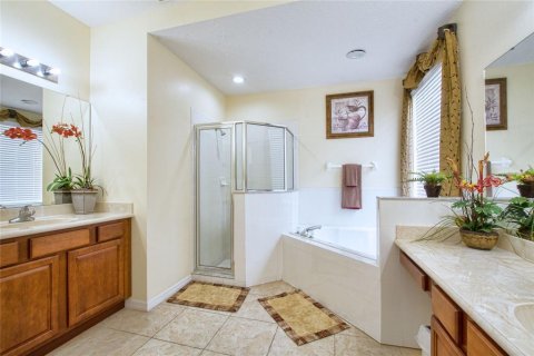 Casa en venta en Haines City, Florida, 5 dormitorios, 235.23 m2 № 1799912 - foto 13