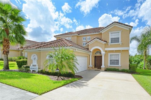 Casa en venta en Haines City, Florida, 5 dormitorios, 235.23 m2 № 1799912 - foto 1