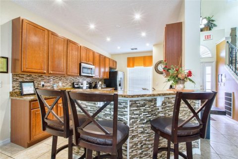 Casa en venta en Haines City, Florida, 5 dormitorios, 235.23 m2 № 1799912 - foto 7