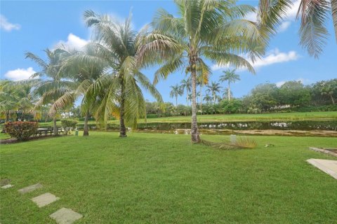 Casa en alquiler en Weston, Florida, 3 dormitorios, 131.92 m2 № 1946530 - foto 25
