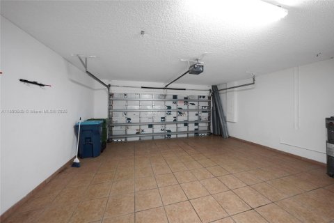 Casa en alquiler en Weston, Florida, 3 dormitorios, 131.92 m2 № 1946530 - foto 6