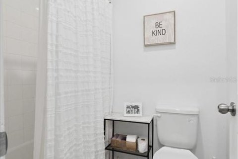 Townhouse in Celebration, Florida 3 bedrooms, 152.17 sq.m. № 2203823 - photo 29