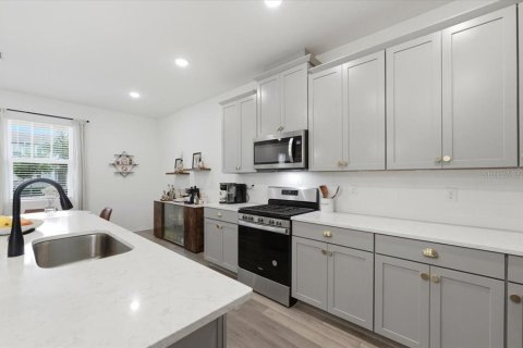 Townhouse in Celebration, Florida 3 bedrooms, 152.17 sq.m. № 2203823 - photo 8