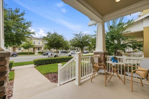 Townhouse in Celebration, Florida 3 bedrooms, 152.17 sq.m. № 2203823 - photo 4