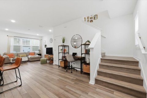 Townhouse in Celebration, Florida 3 bedrooms, 152.17 sq.m. № 2203823 - photo 5
